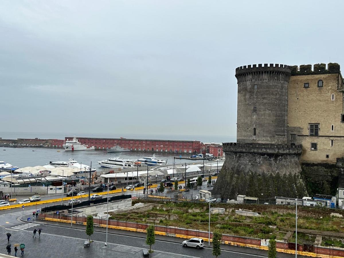 La Dimora Al Castello Central Flat Naples - My Place Kültér fotó