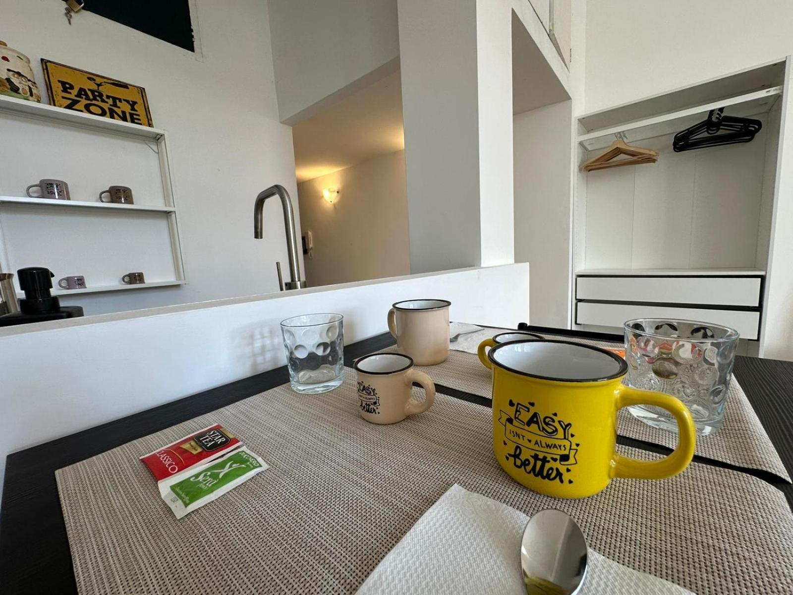 La Dimora Al Castello Central Flat Naples - My Place Kültér fotó